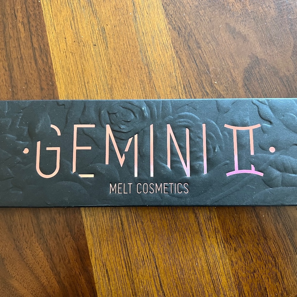 Melt cosmetic Gemini II